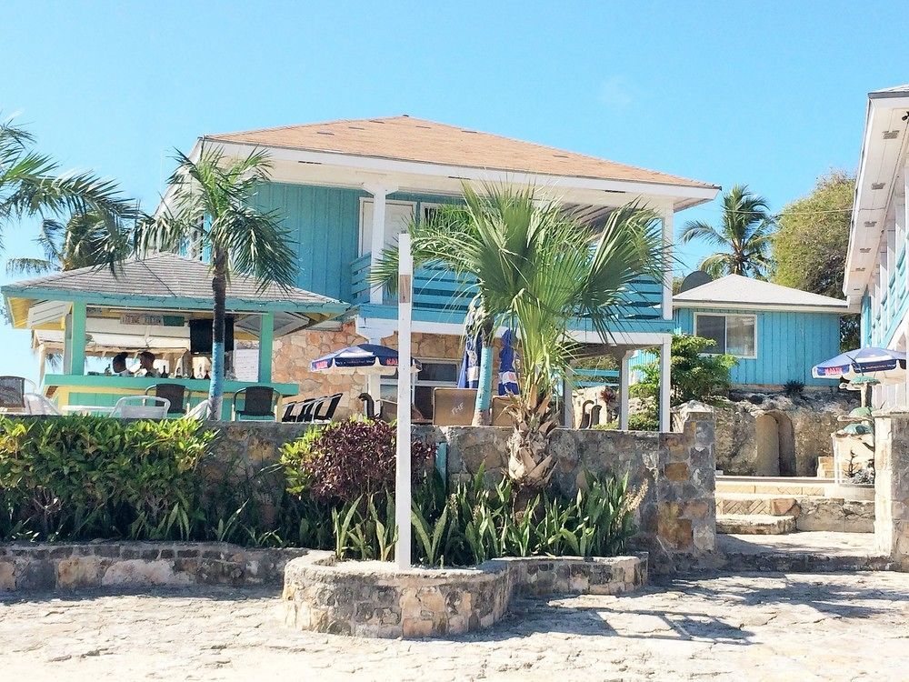 Two Turtles Inn George Town Eksteriør billede